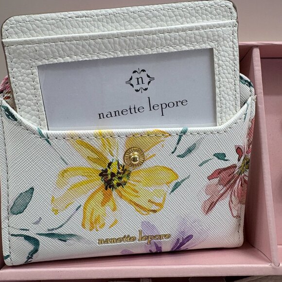 Nanette Lepore - 4 Piece Box Gift Set - Bag/ Wallet / Card Case /Key Chain- NWT - Picture 5 of 12